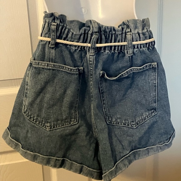 PacSun Mom Jean Short - Picture 6 of 7